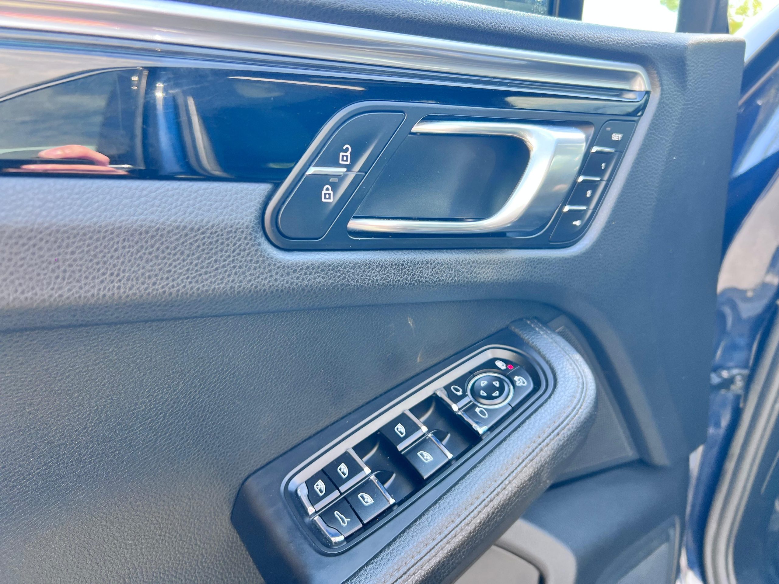 WhatsApp Image 2025-10-30 at 11.32.53 (3)