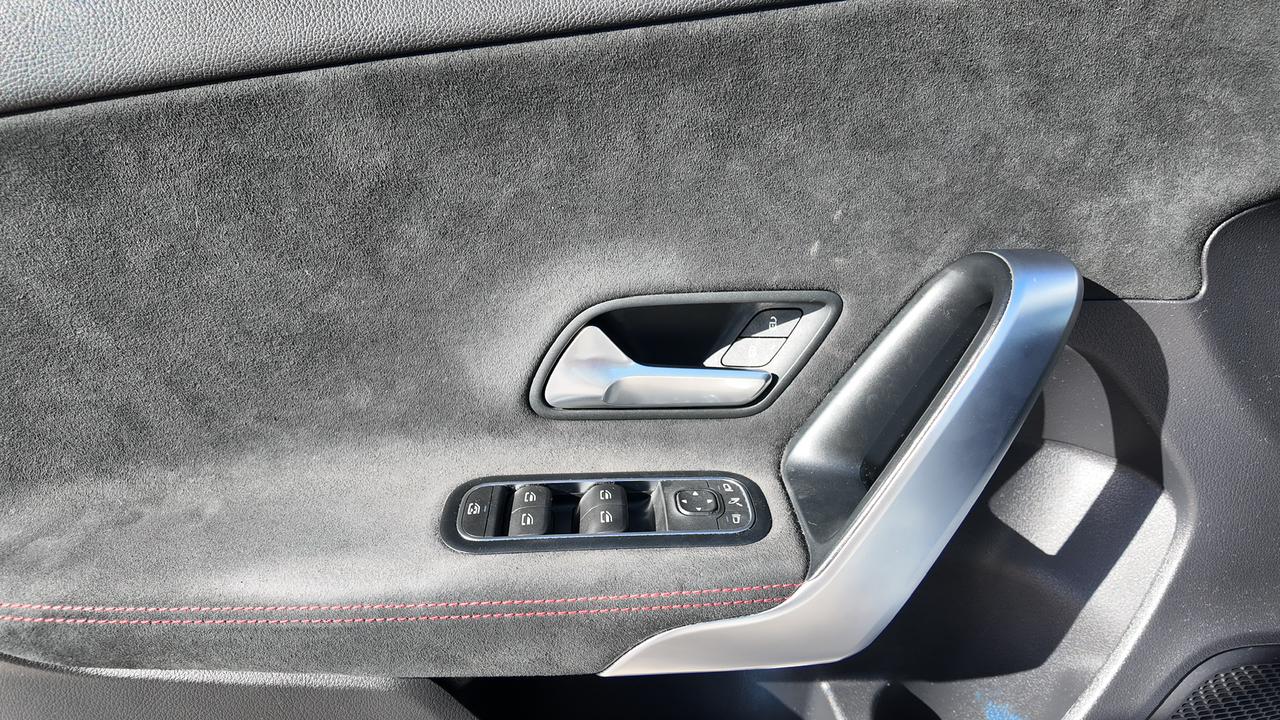 WhatsApp Image 2025-12-26 at 13.26.19 (1)